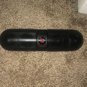 Beats pill